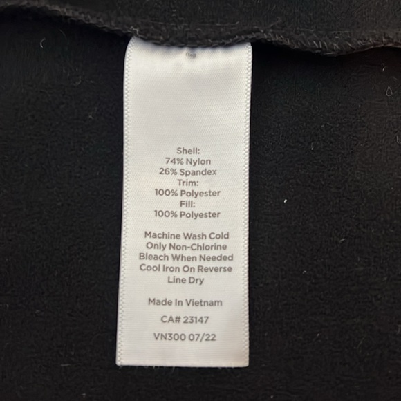 T by Talbots pullover Jacket - Picture 3 of 9